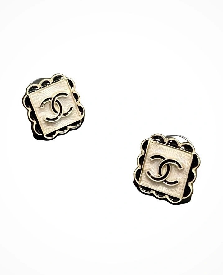 MoistureWicking Chanel Earrings 221161