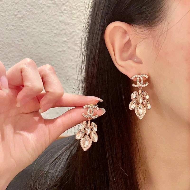 Chanel Earrings Trendy 221166