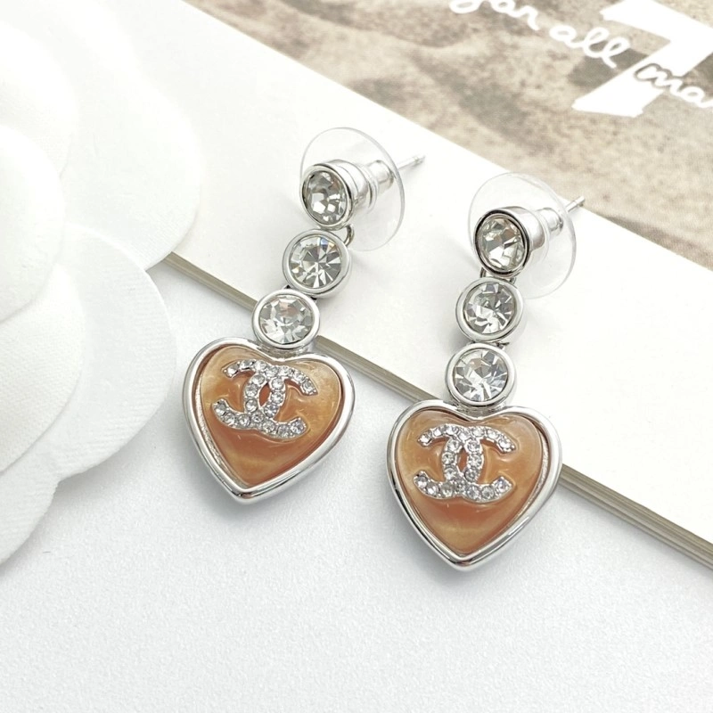 Lightweight Chanel Earrings 221132