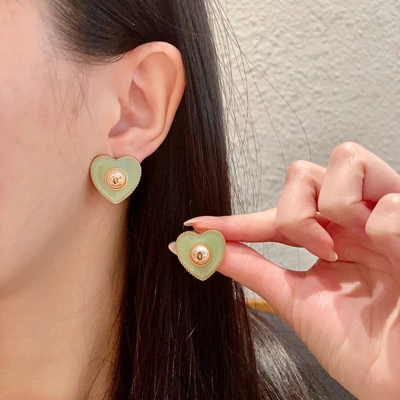 Chanel Earrings Youthful 221130