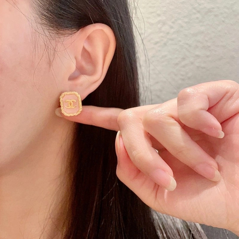 Efficient Chanel Earrings 221115