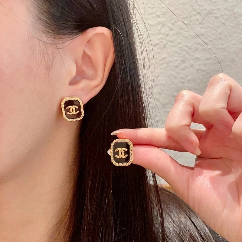 Chanel Earrings Bright 221139