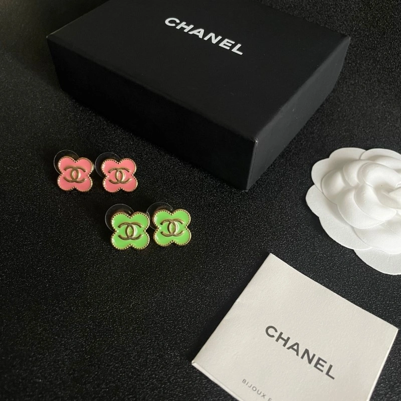 Supportive Chanel Earrings 221112