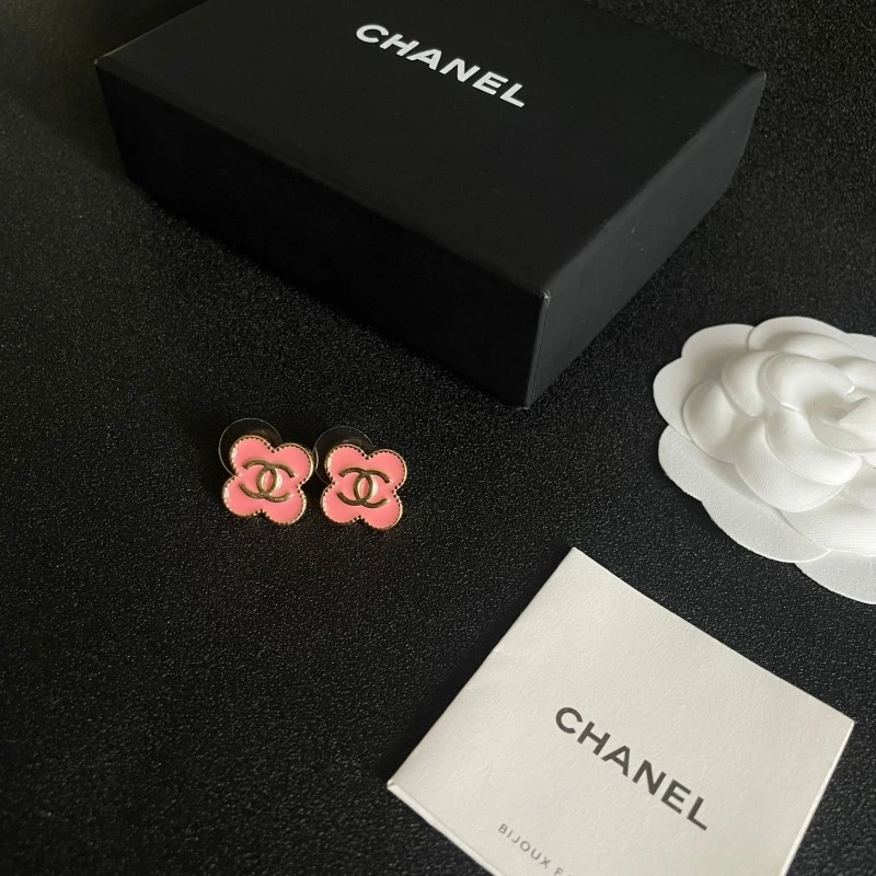 Supportive Chanel Earrings 221112