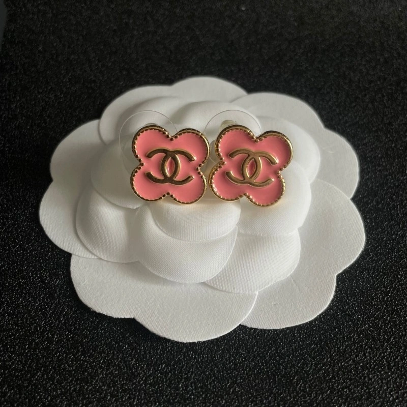 Supportive Chanel Earrings 221112