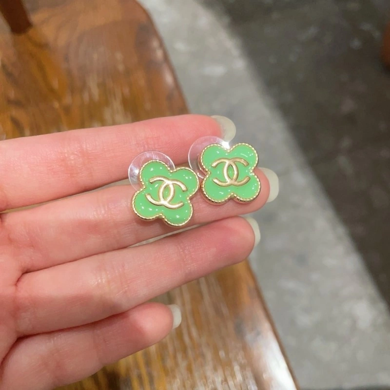 Durable Chanel Earrings 221110