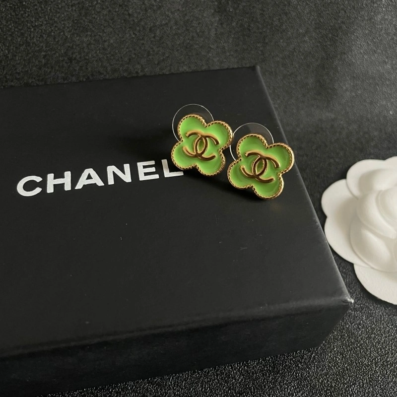 Durable Chanel Earrings 221110