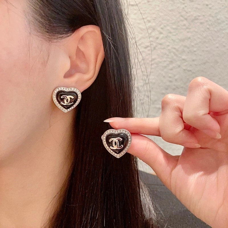 Chanel Earrings Youthful 221125