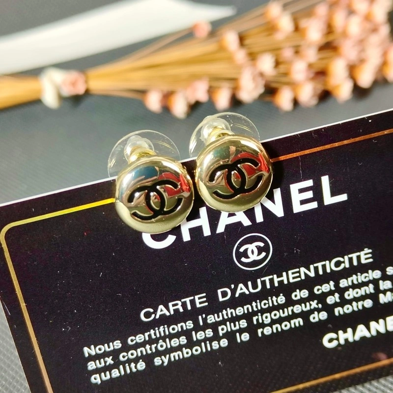 Chanel Earrings Resilient 221123