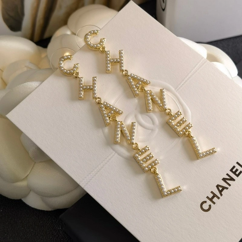 Minimalist Chanel Earrings 221107