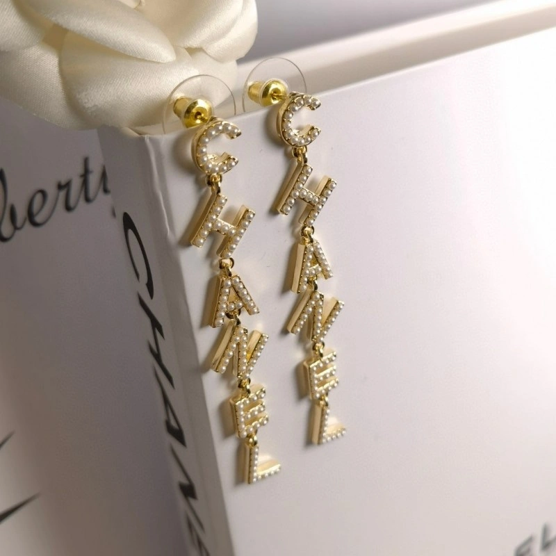 Minimalist Chanel Earrings 221107