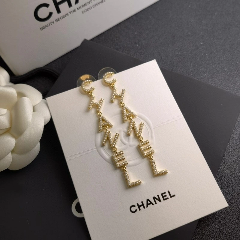 Minimalist Chanel Earrings 221107