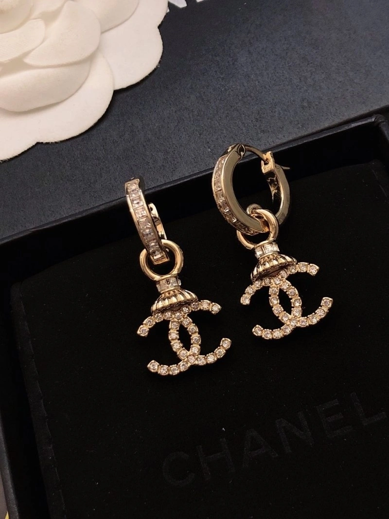 HighPerformance Chanel Earrings 221106