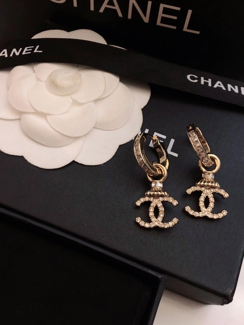 HighPerformance Chanel Earrings 221106