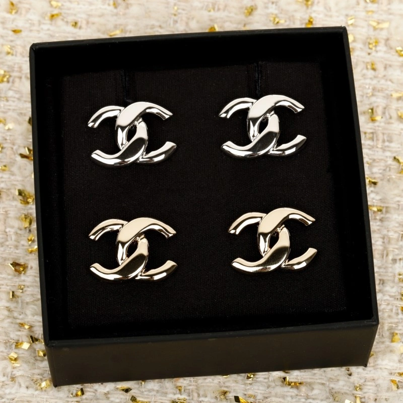 Chanel Earrings Snug 221081