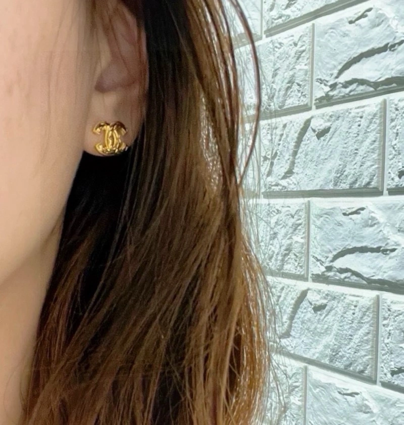Tailored Chanel Earrings 221096