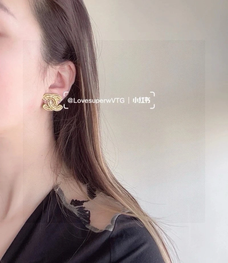 Tailored Chanel Earrings 221096