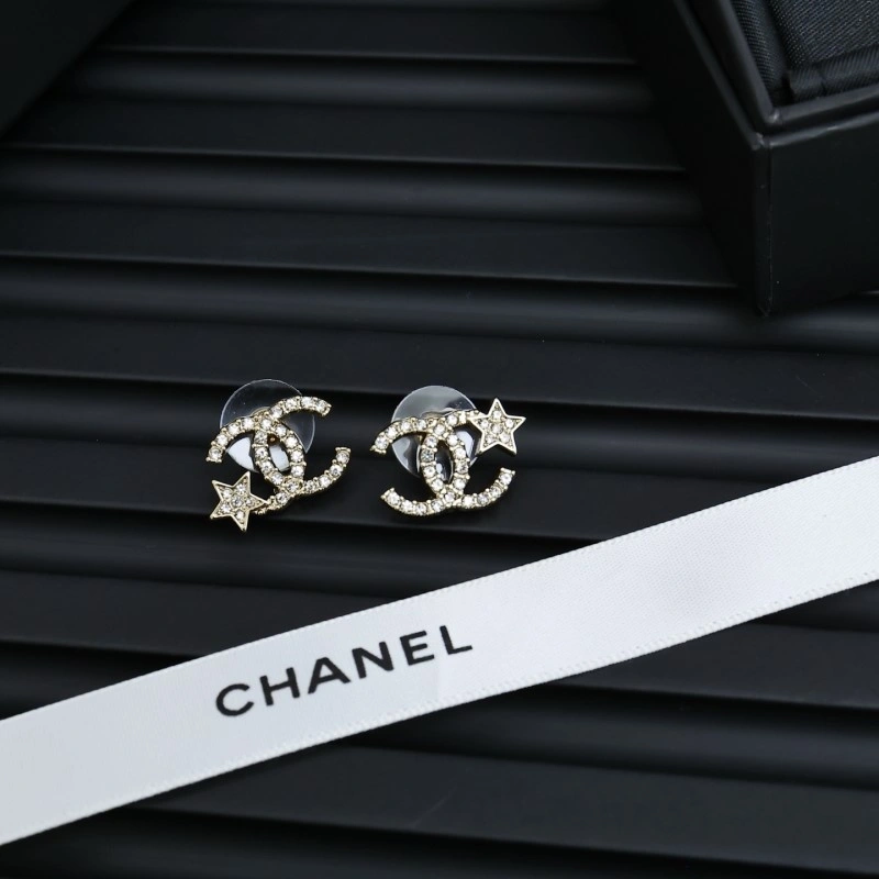 Sleek Chanel Earrings 221077