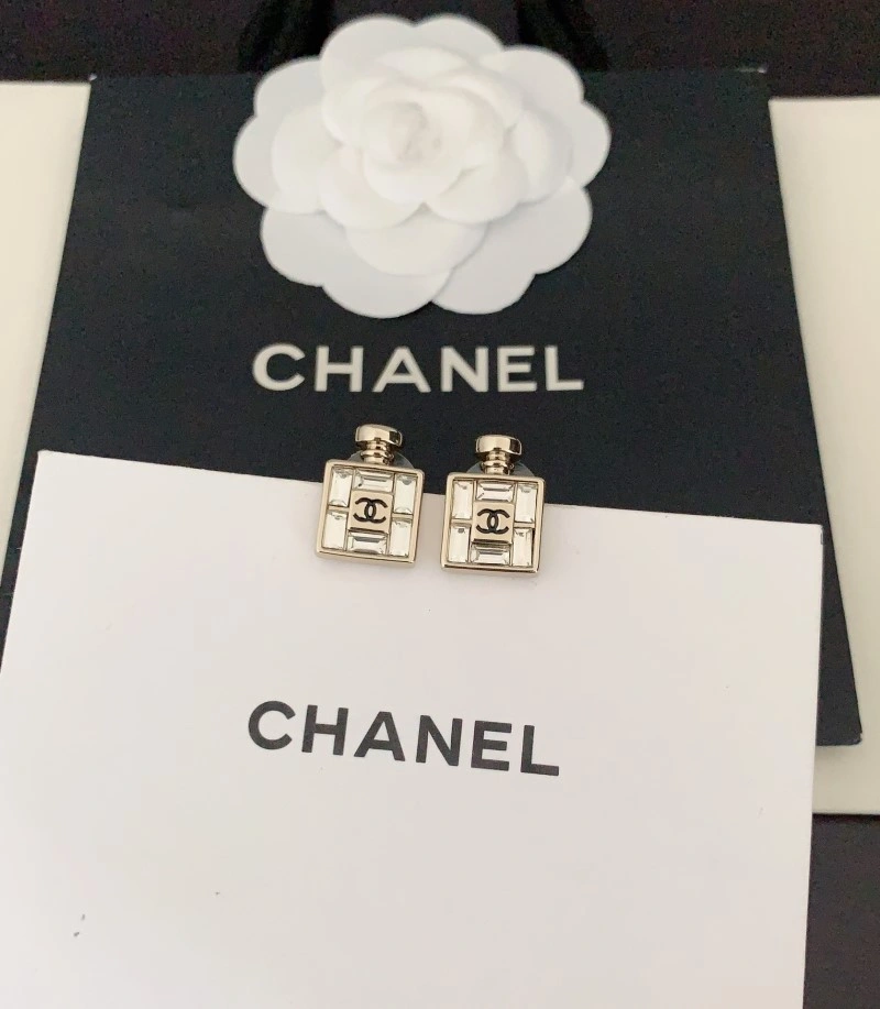 Chanel Earrings Tailored 221099
