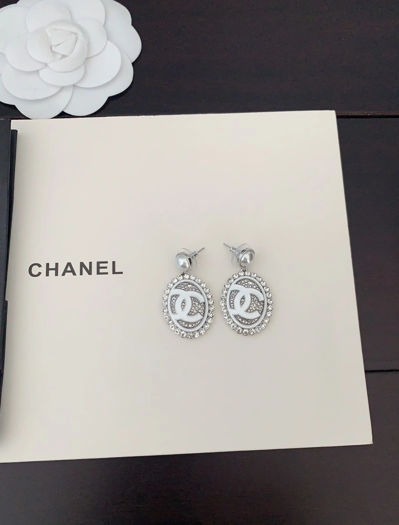 FashionForward Chanel Earrings 221104