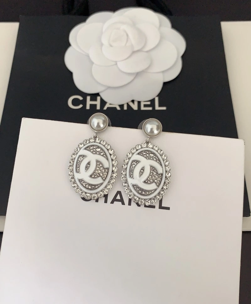 FashionForward Chanel Earrings 221104