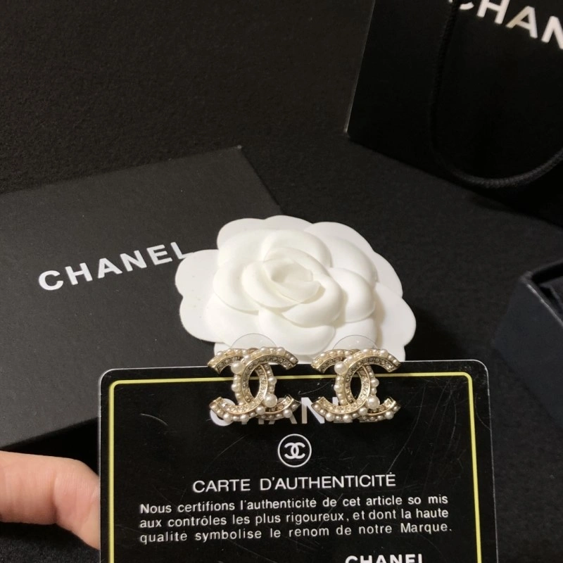 Timeless Chanel Earrings 221070