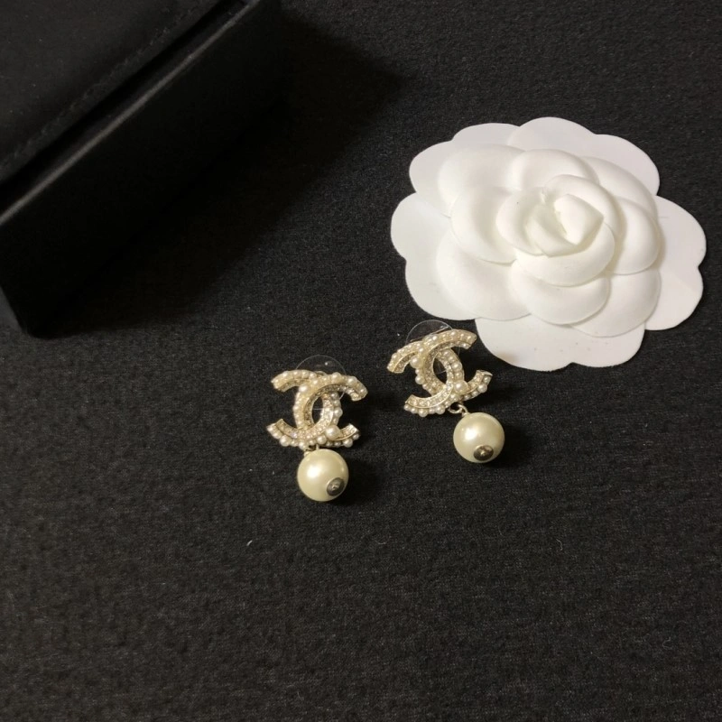 Timeless Chanel Earrings 221070