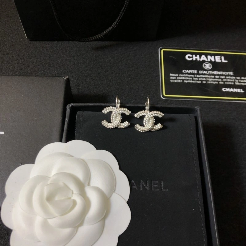 HighPerformance Chanel Earrings 221074