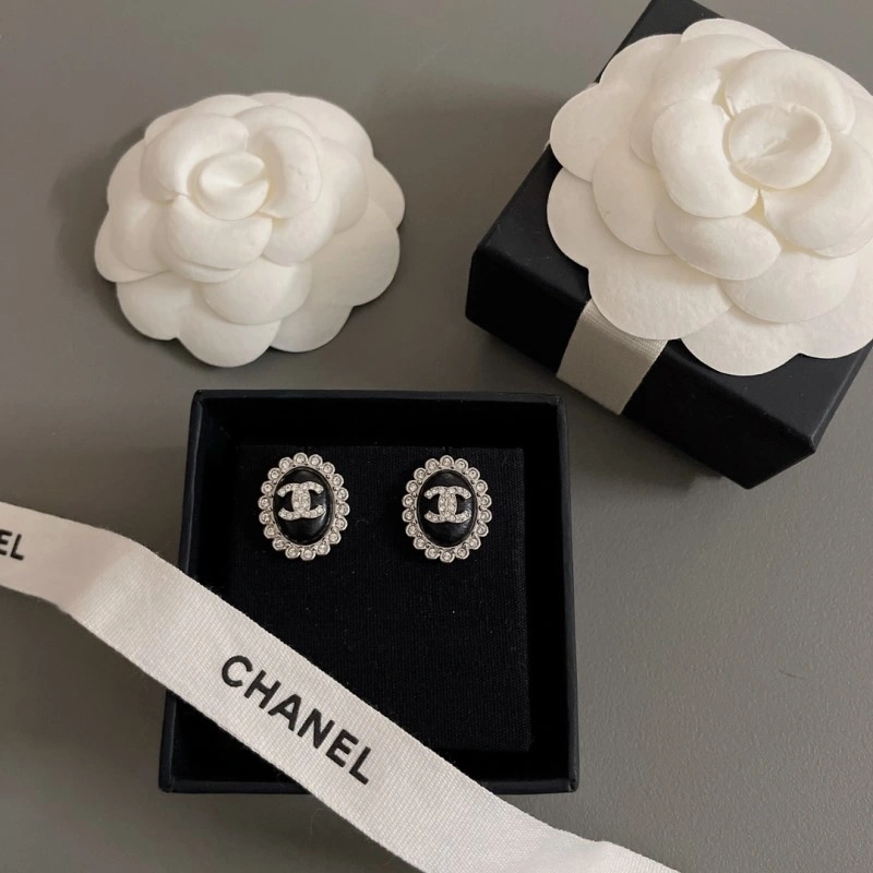 Durable Chanel Earrings 221060