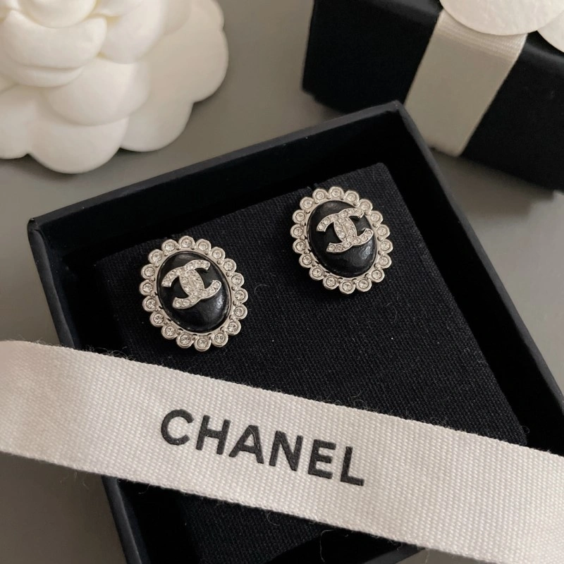 Durable Chanel Earrings 221060