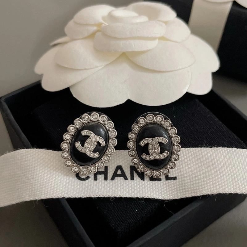 Durable Chanel Earrings 221060