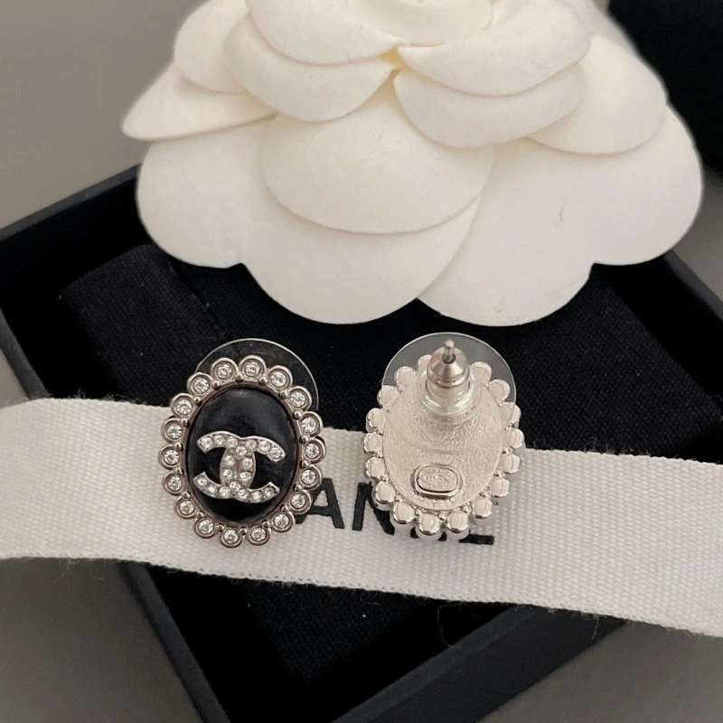 Durable Chanel Earrings 221060