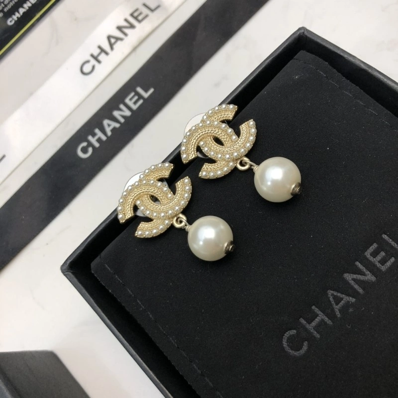 Chanel Earrings Durable 221089
