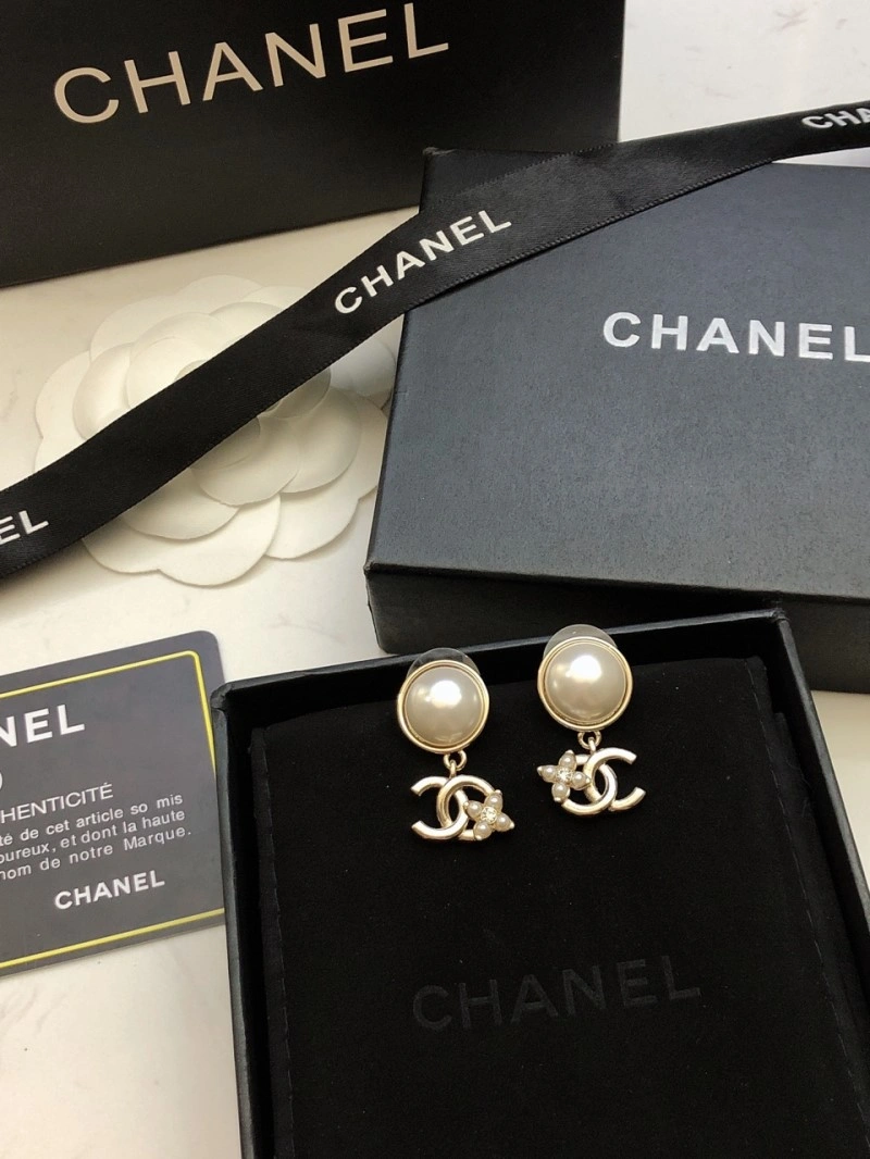 Chanel Earrings EasyCare 221065