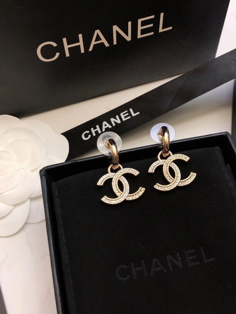 Chanel Earrings SmoothTexture 221053