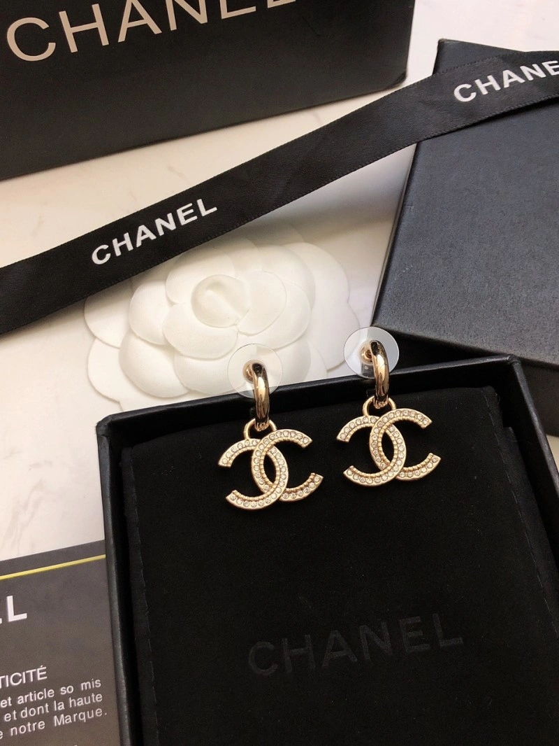 Chanel Earrings SmoothTexture 221053