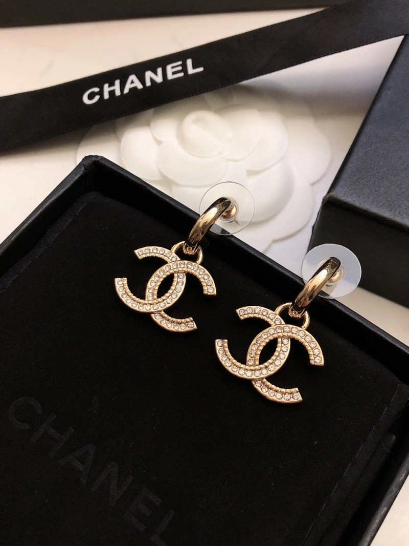 Chanel Earrings SmoothTexture 221053