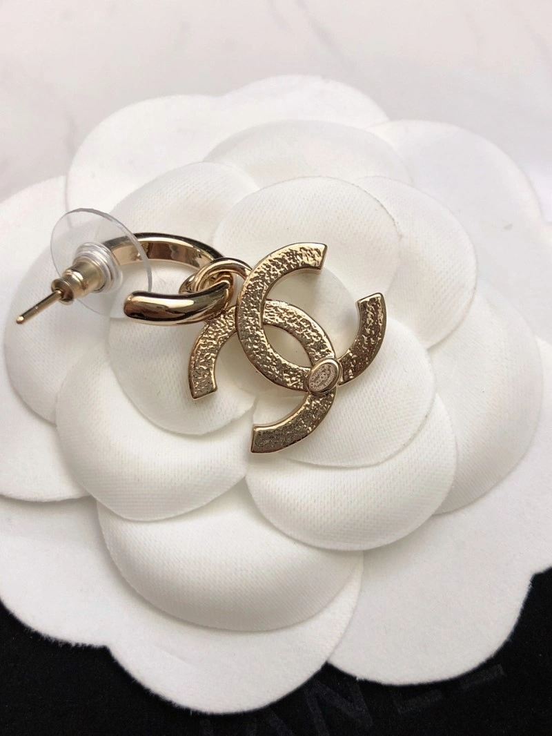 Chanel Earrings SmoothTexture 221053