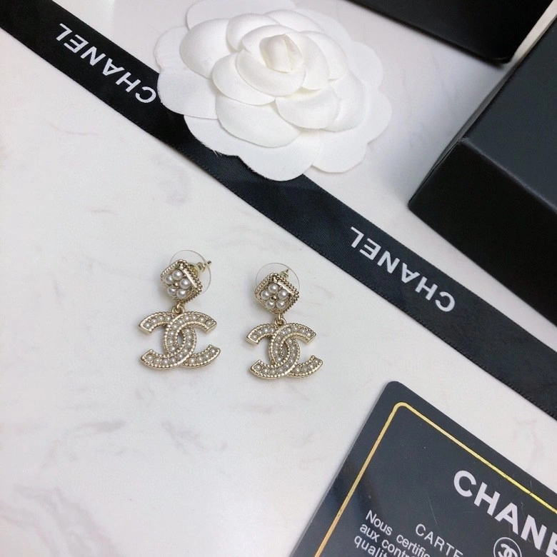 Vibrant Chanel Earrings 221076