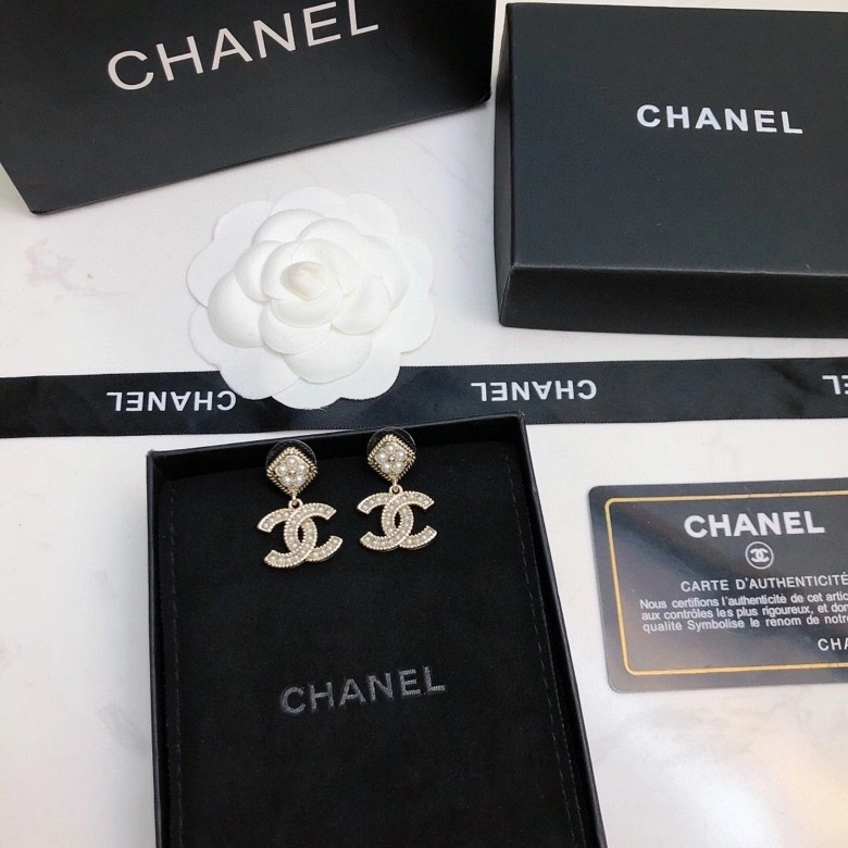 Vibrant Chanel Earrings 221076