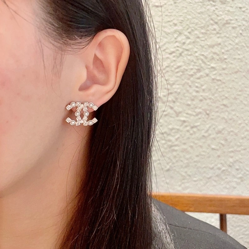 SunProtective Chanel Earrings 221036