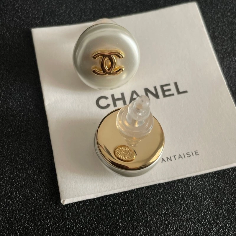 Modern Chanel Earrings 221023