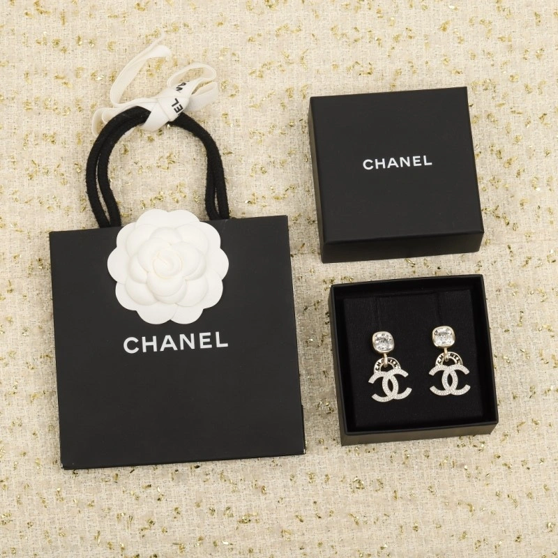 Chanel Earrings Soft 221079