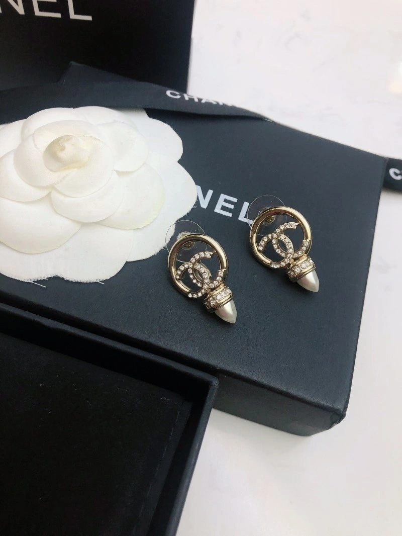 Chanel Earrings Effortless 221017