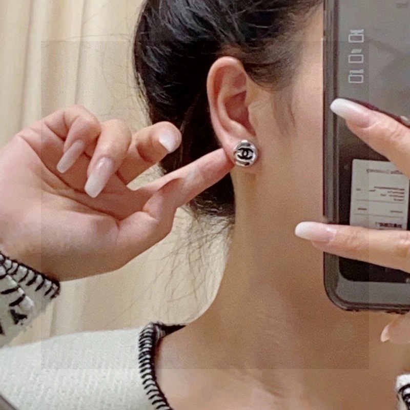 Efficient Chanel Earrings 221019