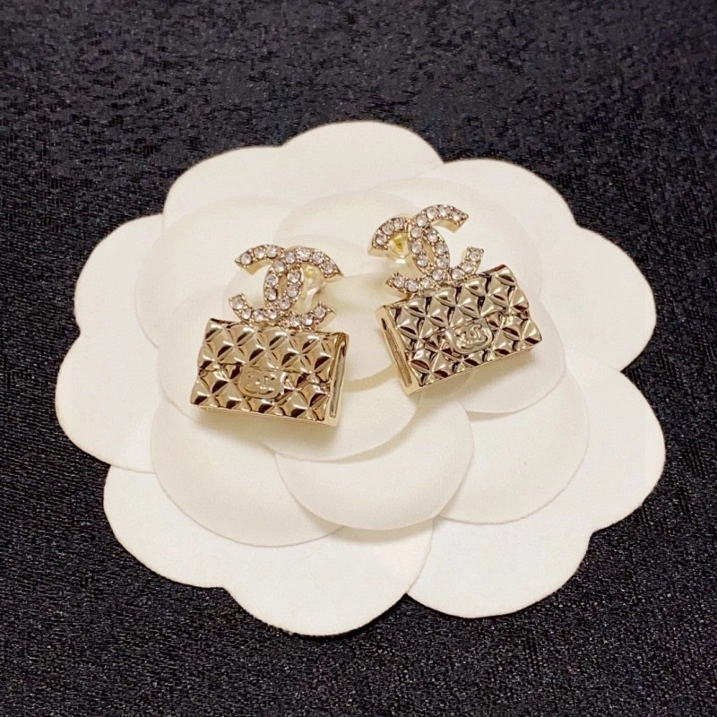 Durable Chanel Earrings 221014