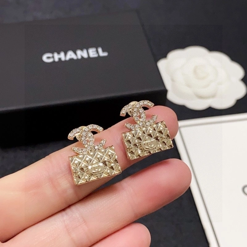 Durable Chanel Earrings 221014