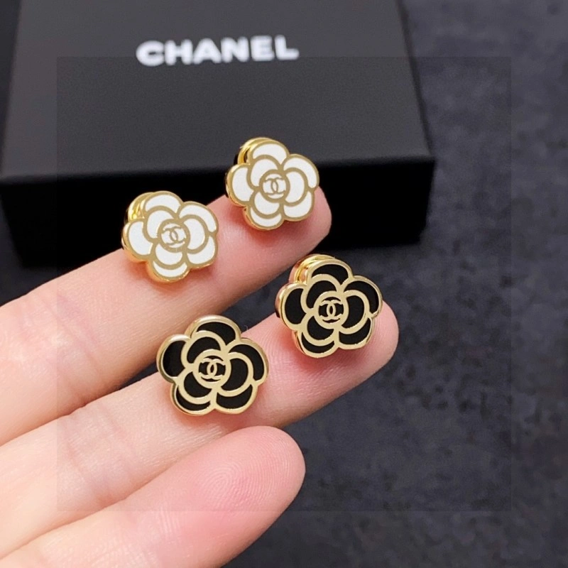 OdorResistant Chanel Earrings 221027