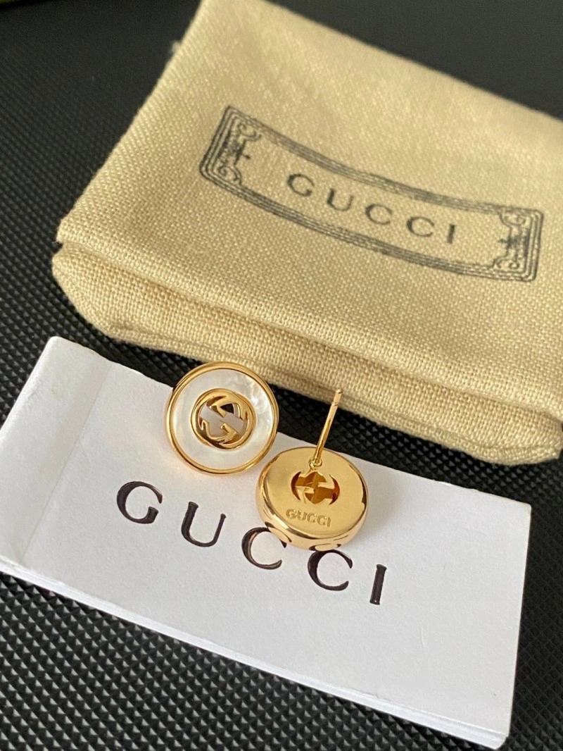 Chanel Earrings SmoothTexture 221002