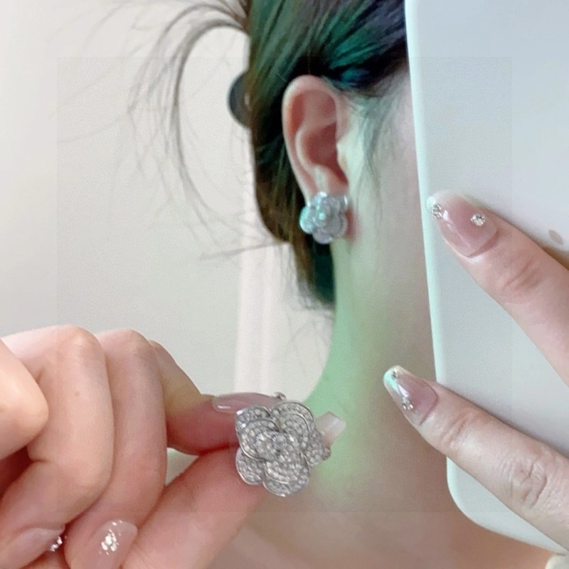 Durable Chanel Earrings 221071
